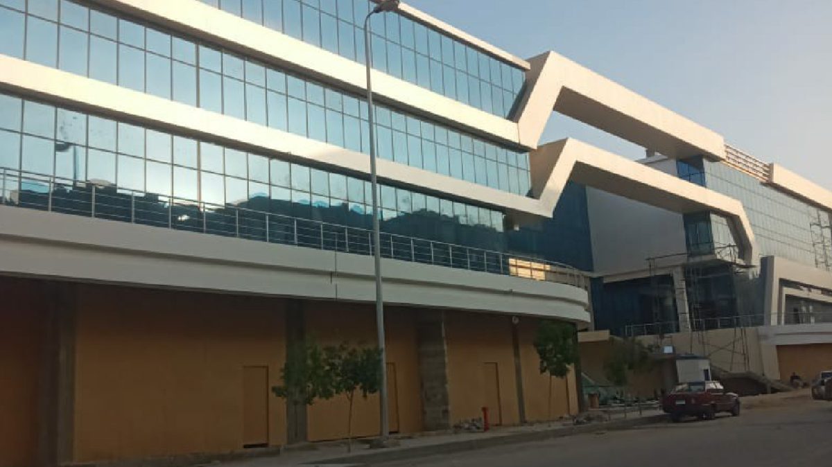 بمساحة 85 متر إمتلك عيادة في العاصمة الإدارية الجديدة في مول اوزون